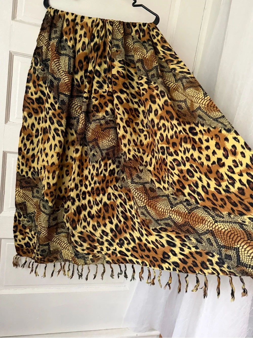 PAREOS, Etc. Leopard Safari Print Scarf Sarong Swim Cover Up Beach Vacation
